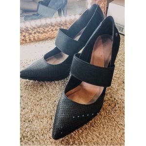 Simply Vera heels